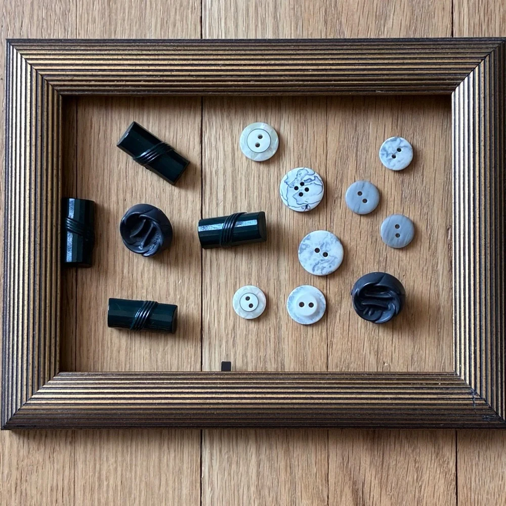 Vintage Buttons 1960’s, 1970’s GREY colors. 14 asstd buttons. Lucite/plastic.